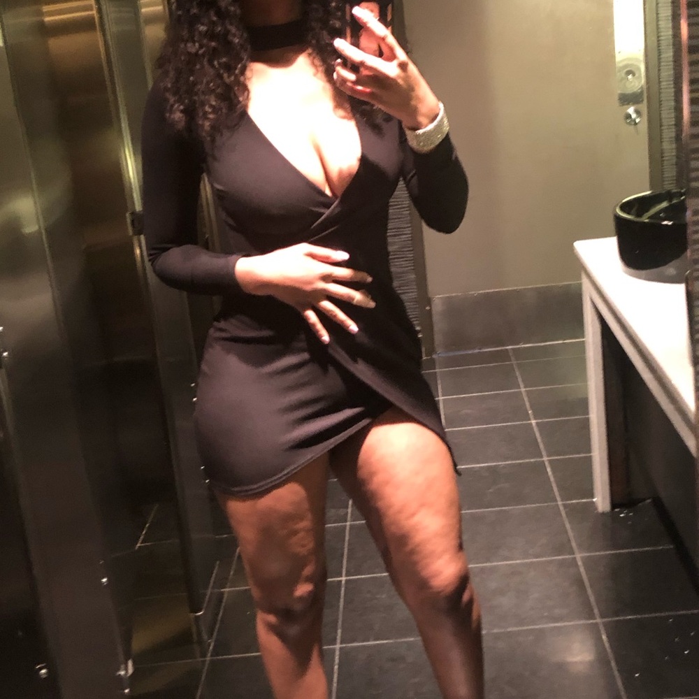 Black mini dress !SOLD!